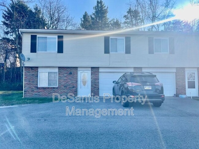 Building Photo - 3282 Ridge Rd Ext