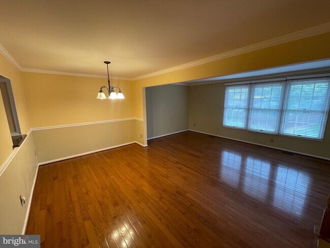 Building Photo - 14315 Uniform Dr