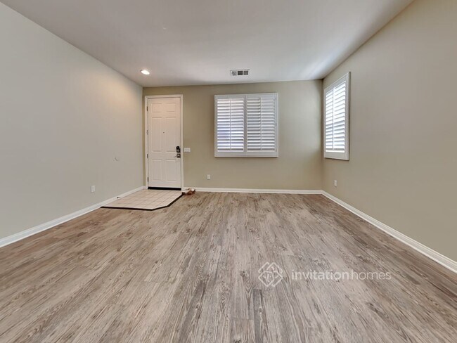 Building Photo - 4020 Vancouver Ln