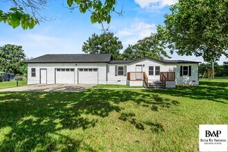 Building Photo - 428 Blackville Rd