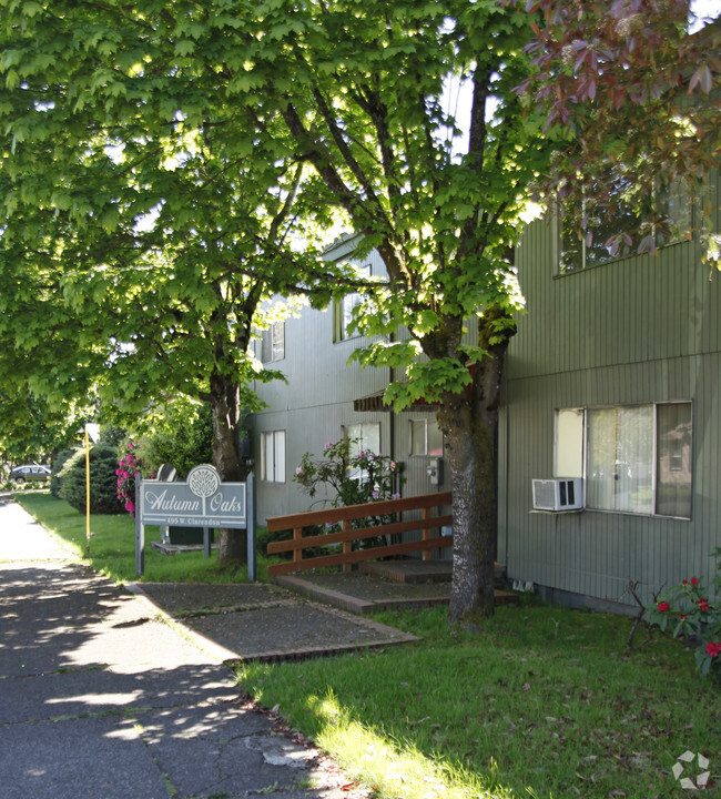 Building Photo - Autumn Oaks Apartments