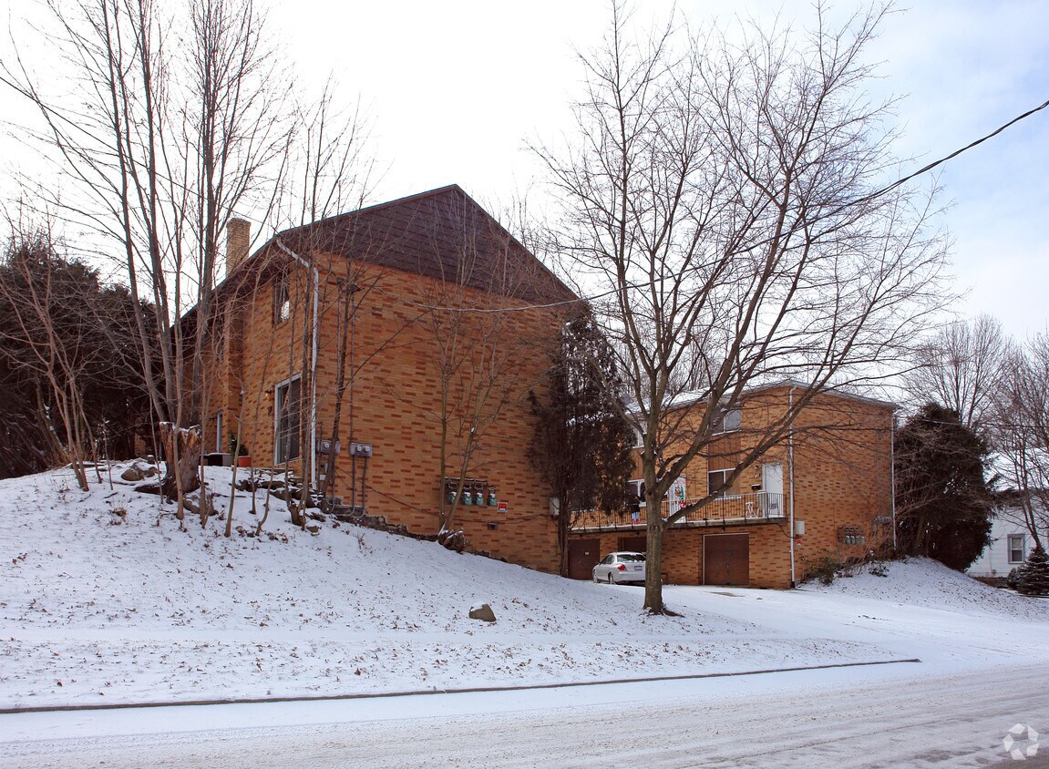 Foto del edificio - 112 W Hall St