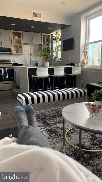 Building Photo - 1920 S St NW