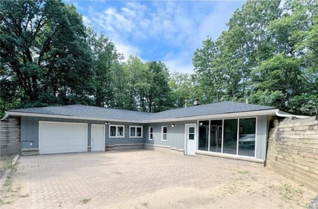 Building Photo - 5625 Rice Lake Rd NE