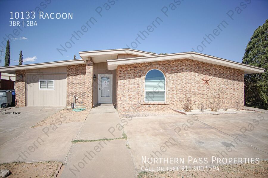 Foto principal - Beautiful 3-BDR, 2-BR Home w/ a Bonus Room!