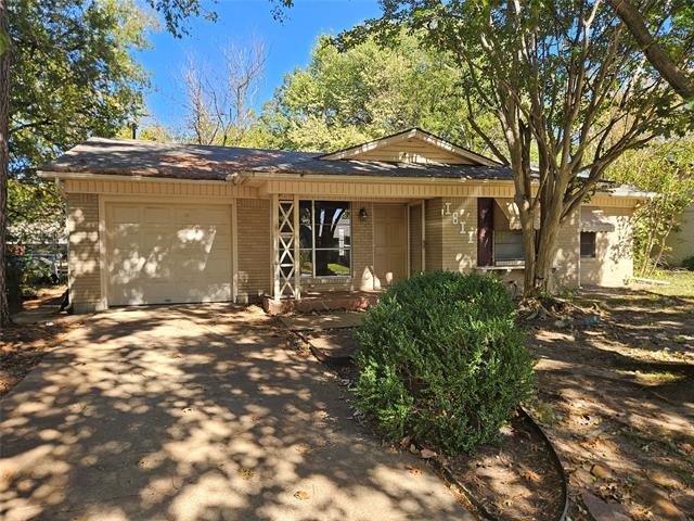 Foto principal - 1811 Belden St