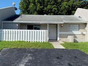 Building Photo - 10366 SW 208th Ln