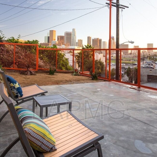 Building Photo - 1159 Bellevue Ave