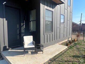 Building Photo - 1258 1st Ave S