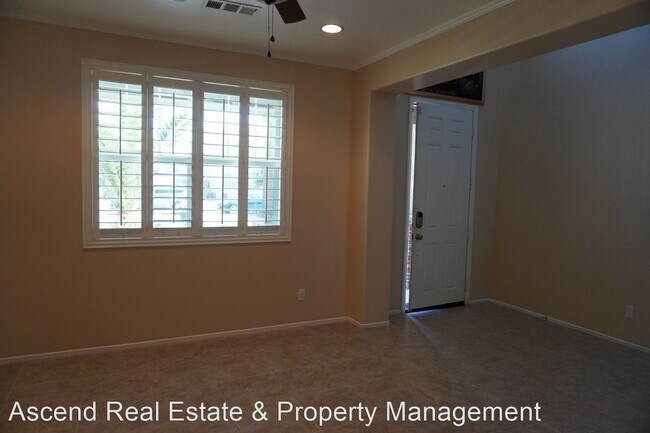 Foto del edificio - 5 br, 3.5 bath House - 5104 Cool Rush Terrace