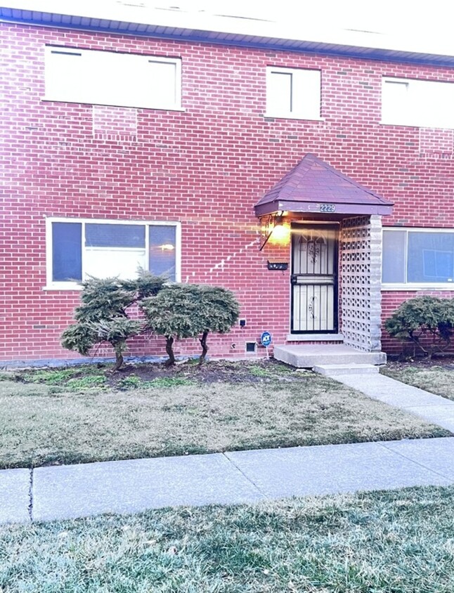 Foto principal - 2229 171st St