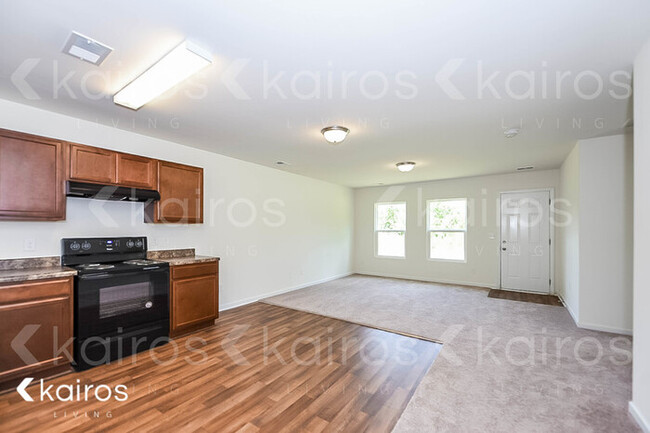 Building Photo - 1021 Aunt Prissey Ct.