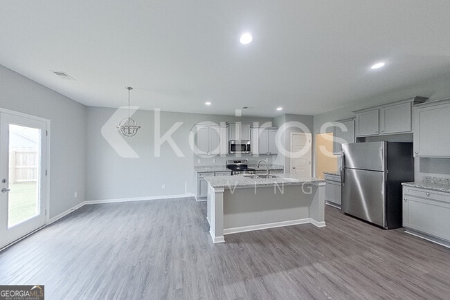 Building Photo - 101 Silver Maple Ln