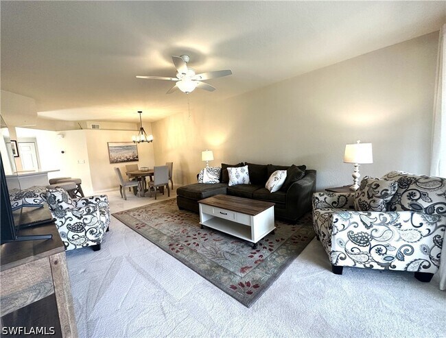 Foto del edificio - 6816 Satinleaf Rd S