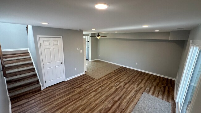 Foto del edificio - 53 Scotch Pine Dr
