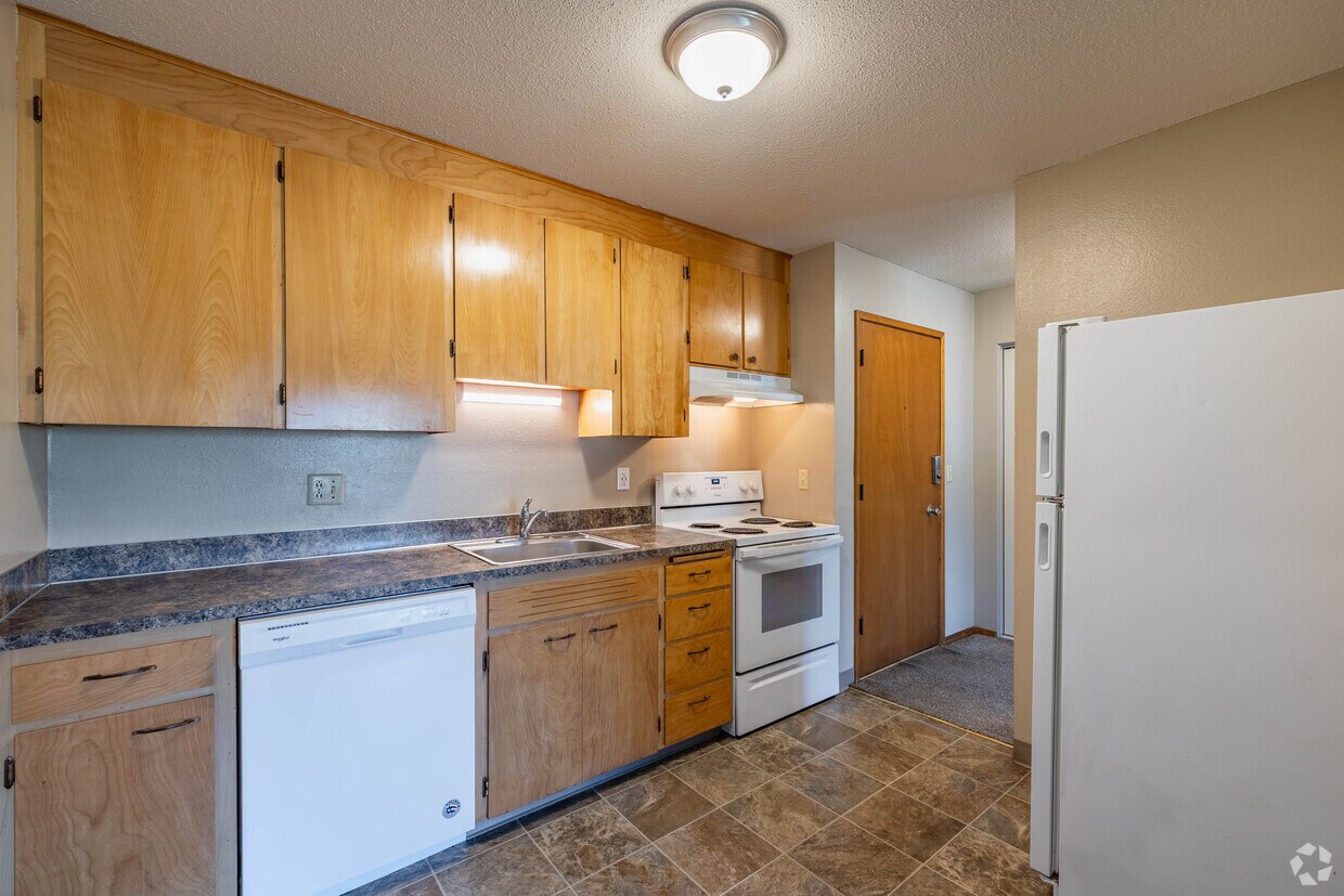 Primary Photo - Cascade Village