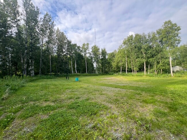 Building Photo - 5865 E Bogard Rd