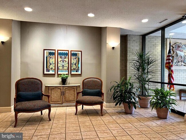 Foto del edificio - 7420 #506 WESTLAKE Ter