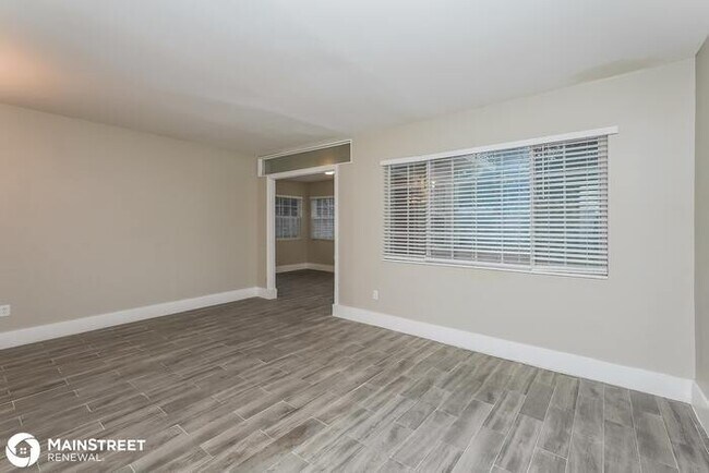 Building Photo - 201 DEER PARK AVE, TEMPLE TERRACE, FL 33617