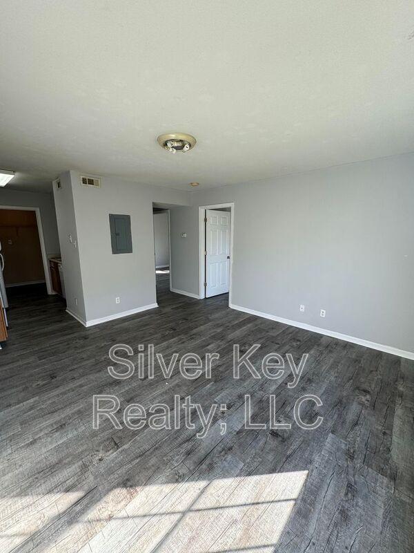 Foto del edificio - 268 Willow Creek Drive