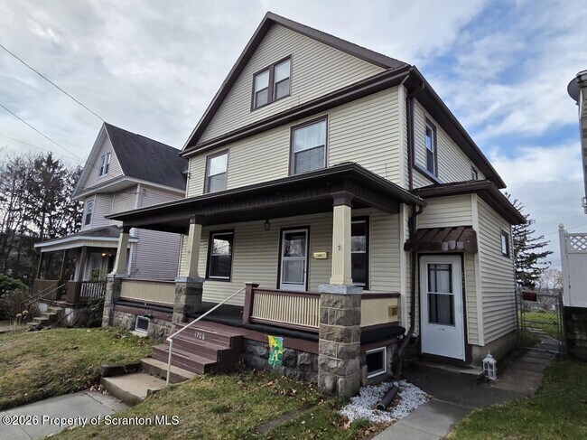 Foto del edificio - 1706 E Gibson St