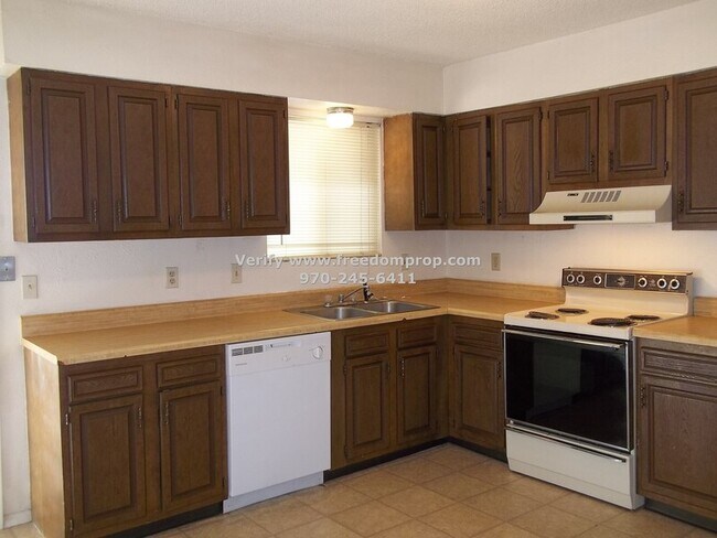 Foto del edificio - 496-32 1/8 32 1/8 Rd