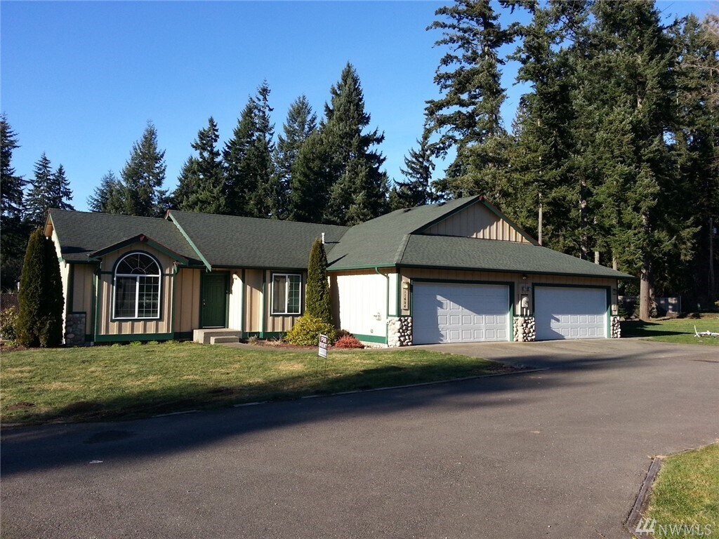 11602 120th St E, Puyallup, WA 98374 Townhome Rentals in Puyallup WA