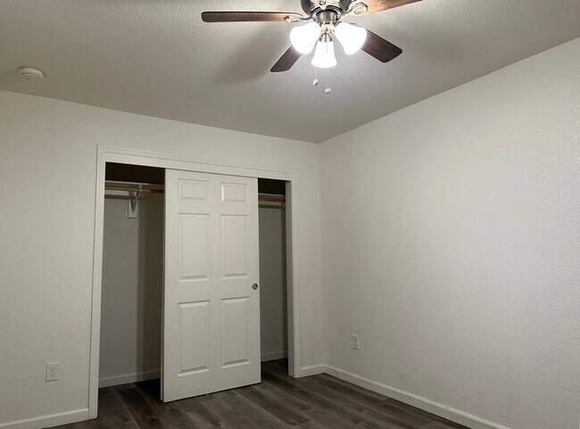 Building Photo - 2389 Galway Ct