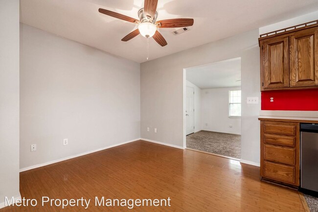 Building Photo - 2 br, 1 bath House - 416 W Pleasant Grove Rd.