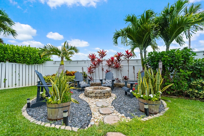 Foto del edificio - 9674 Dogwood Ave