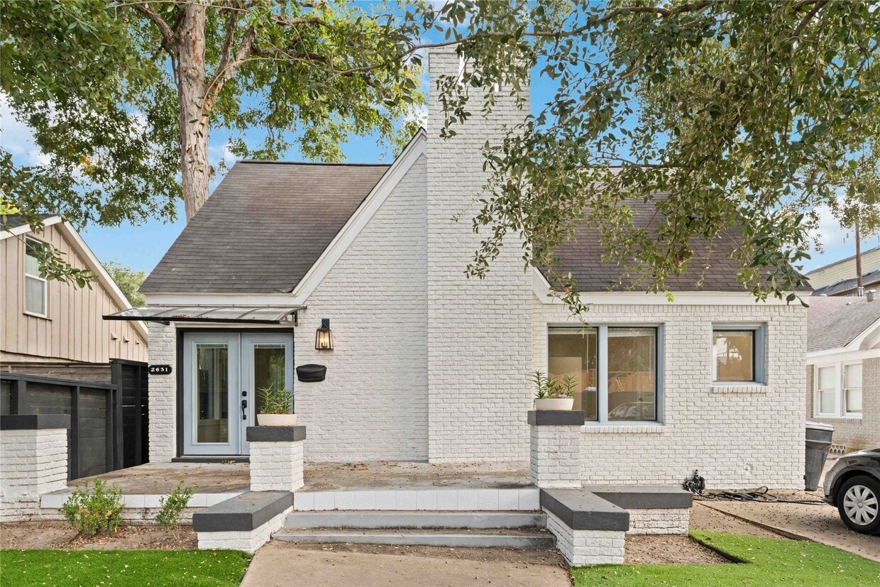 Foto principal - 2631 Persa St