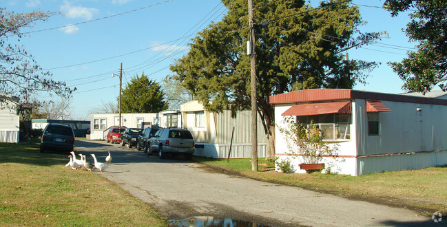 Foto del edificio - Central Park (Mobile Home Park)