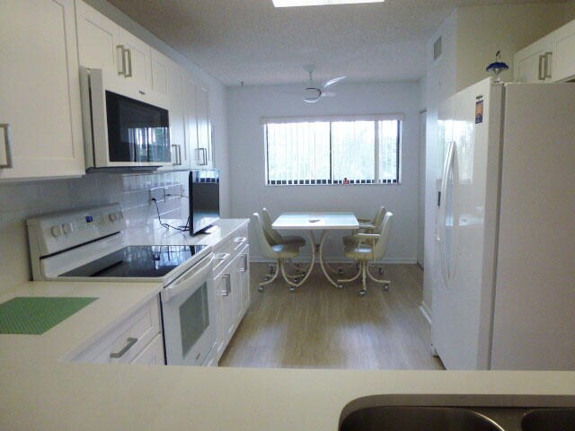 Building Photo - 5550 Witney Dr