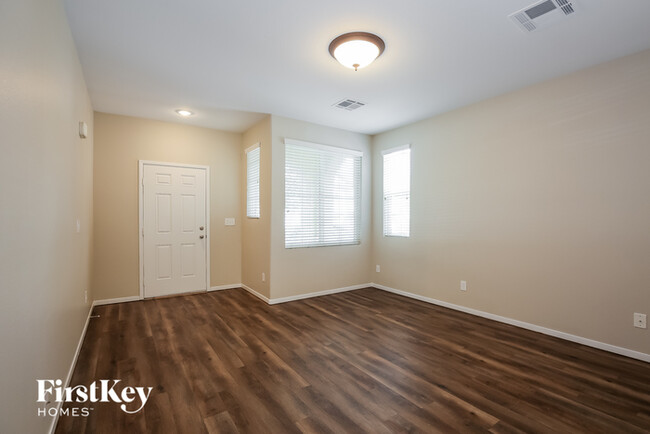 Foto del edificio - 10625 Kennedy Peak Ln