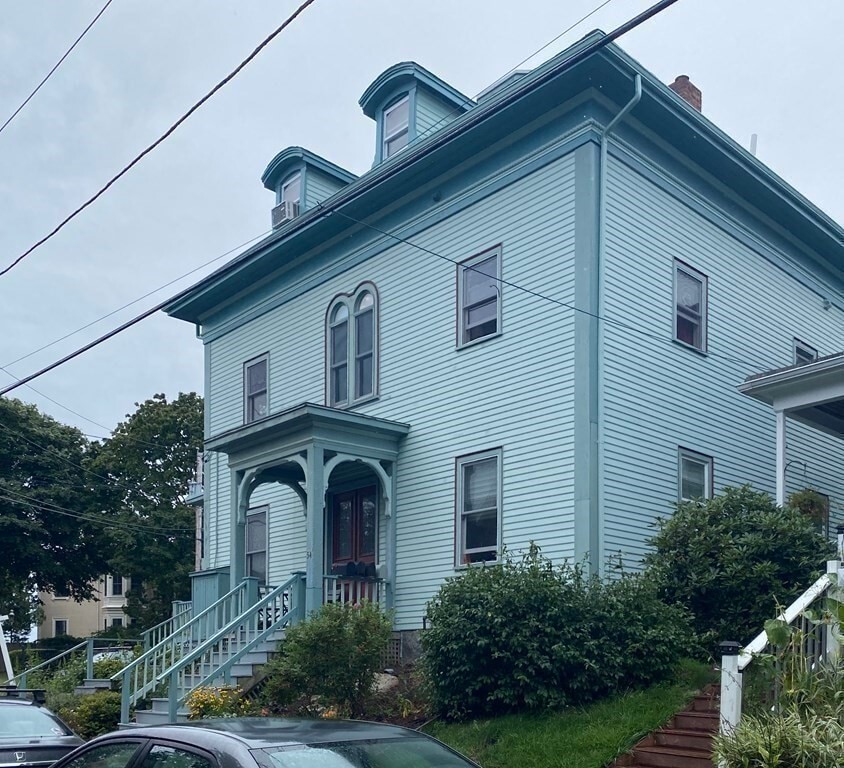 54 Summer St Unit 4, Gloucester, MA 01930 Condo for Rent in