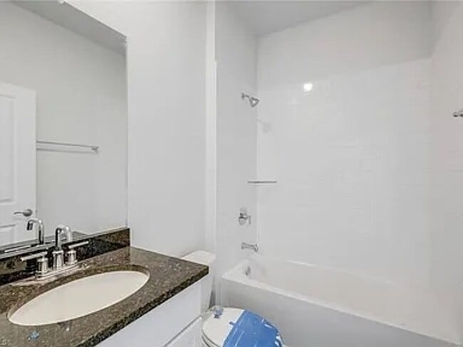 Foto del edificio - 915 NE 19th St