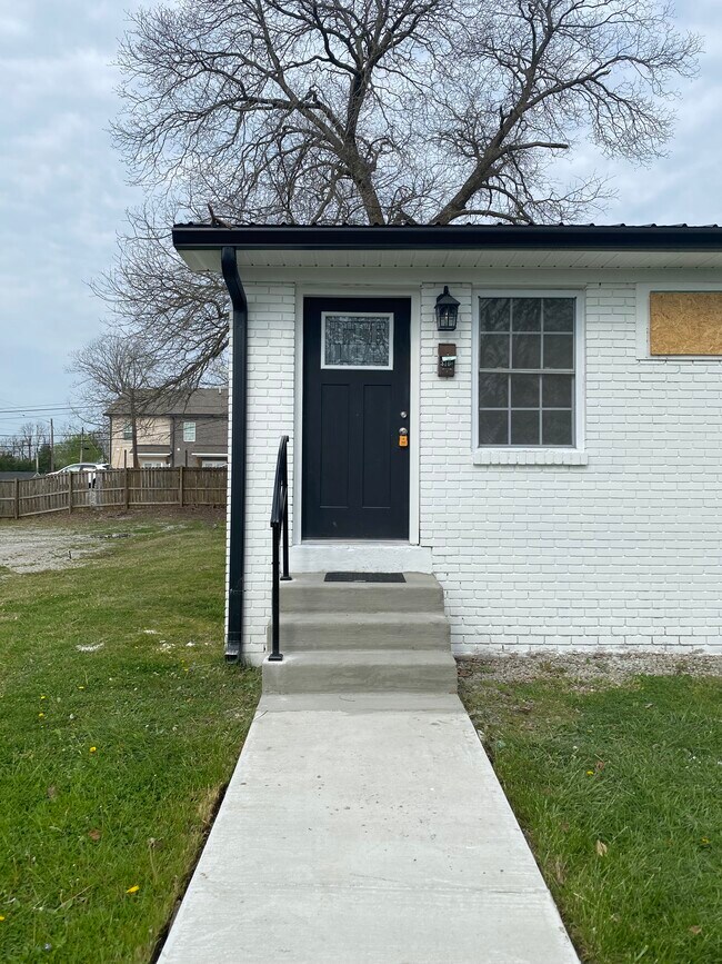 316 Laurel Ave, Cookeville, TN 38501 Apartments in Cookeville, TN