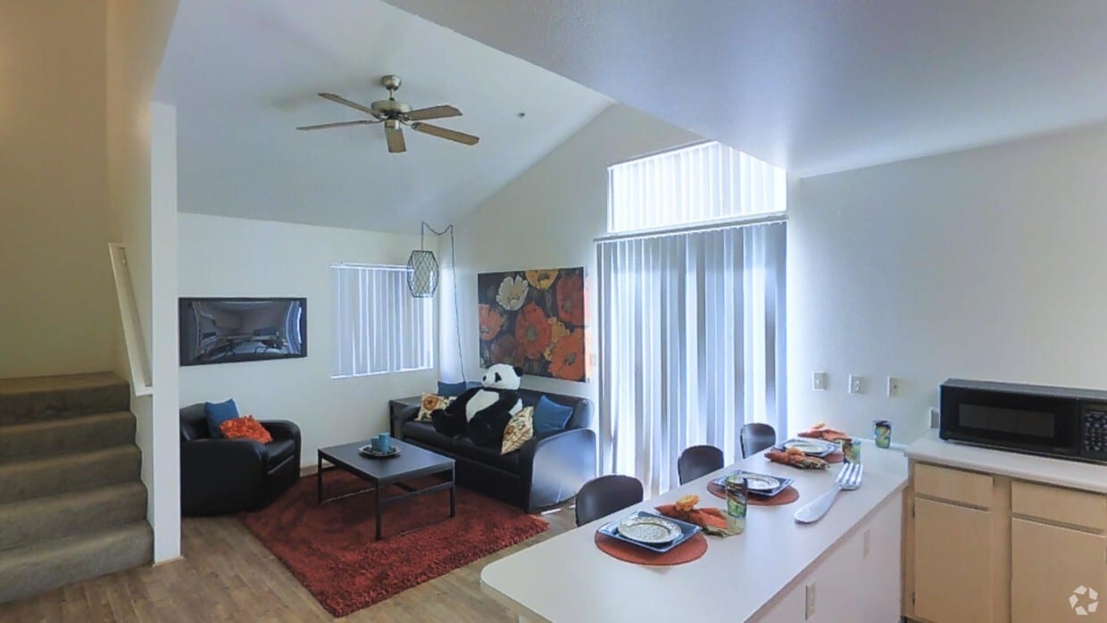 Photo - Highland Village Apartments