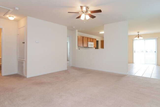 Foto del edificio - 138 Wethersfield Dr