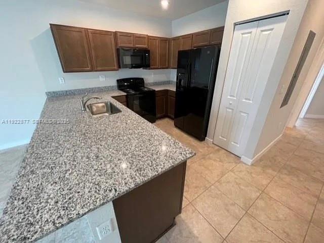 Foto del edificio - 1025 NW 5th St