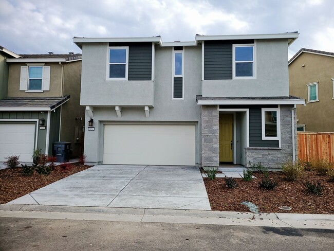 Building Photo - Move-in Special! Rocklin Meritage Durango ...