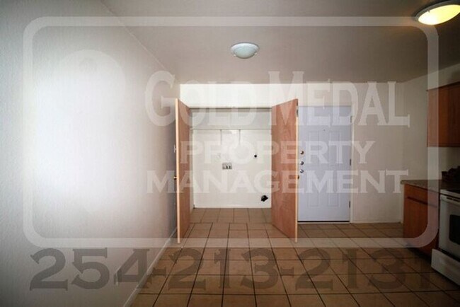 Foto del edificio - 3205 Hereford Ln Unit B Killeen