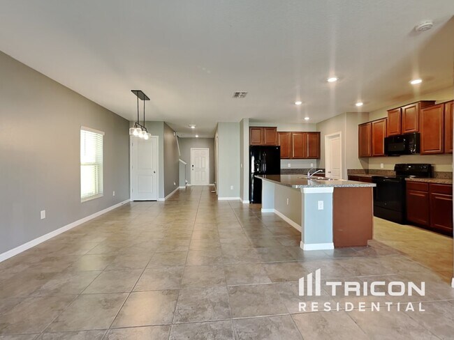 Foto del edificio - 7234 Camp Island Avenue Sun City Center FL
