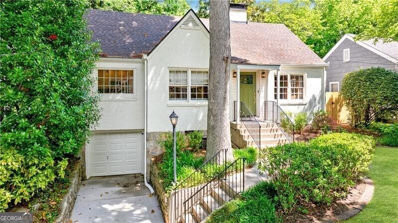 Foto principal - 1268 University Dr NE