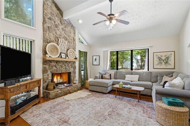 Foto del edificio - 505 Summerhill Pl
