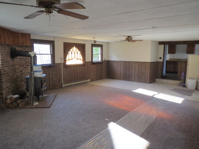Building Photo - 1097 Township Line Rd