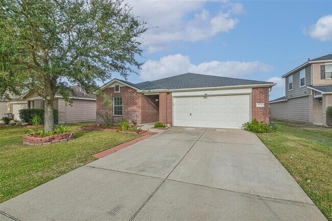 Building Photo - 7718 Shavano Ln
