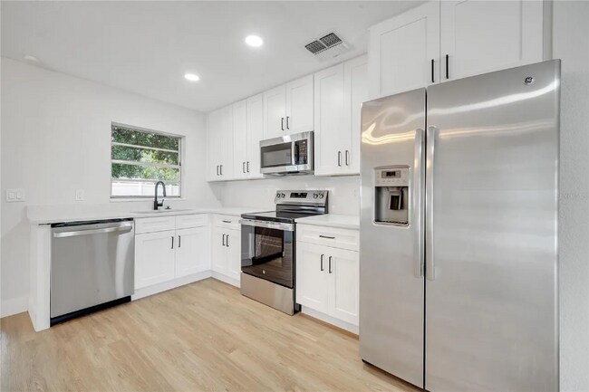 Foto del edificio - 3084 Anthony Ln