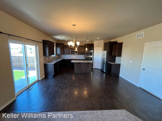 Building Photo - 4 br, 4 bath House - 7296 Thorn Brush Way