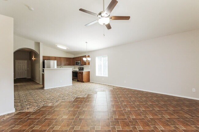 Foto del edificio - 5824 S 27th Dr